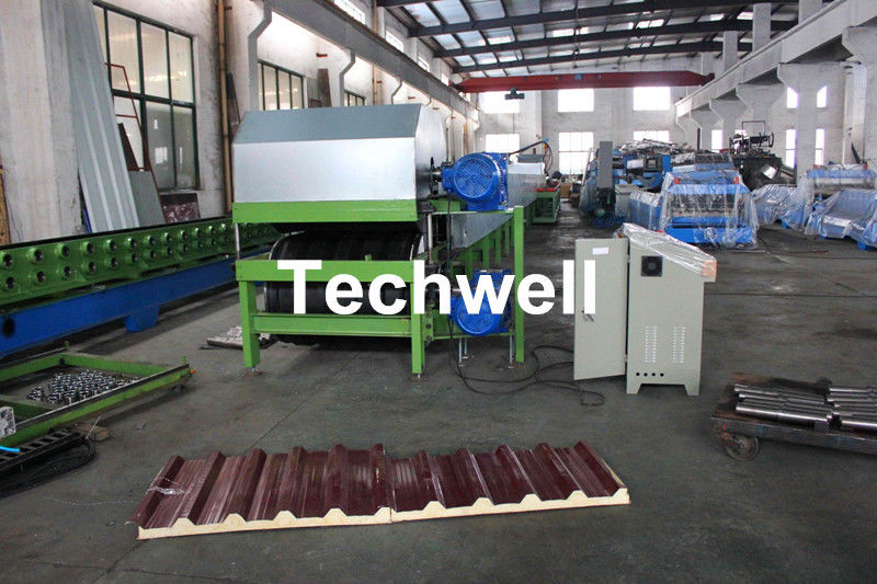Einfache Art PU-Sandwich-Platten-Maschine für Isolierdach/Kühlraum CER