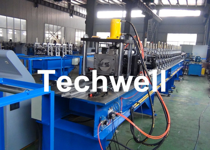 Hohe leistungsfähige Speicherregal-Gestell-Rolle, die Maschine mit materieller Stärke 2.0-2.5mm bildet