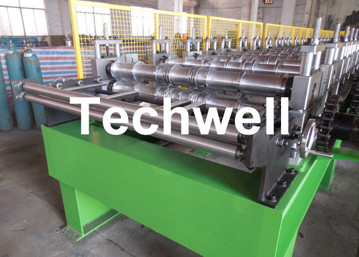 Hohe Präzisions-Stahlkonstruktions-Boden-Plattform-Rolle, die Maschine für Metalldecking-Blatt bildet