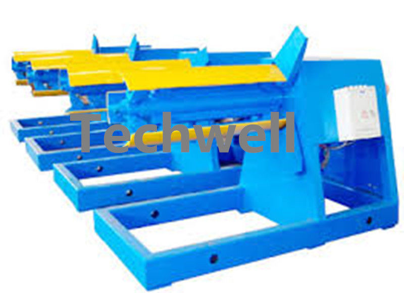 6.3Mpa walzen die Formung der Maschine, automatisches hydraulisches Decoiler mit 0-15m/min kalt, das Geschwindigkeit bildet