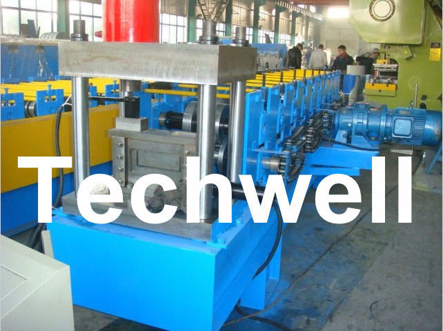 Stahlu-Purlin-Rolle, die Maschine für spezielles u-Purlin-Profil mit 15 Kilowatt Netzspannung bildet