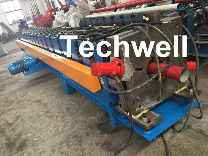 0-15m/Min, das Geschwindigkeits-Fallrohr-Maschine, Rainspout-Rolle bildet Maschine mit Spulen-Stärke 0.4-0.6mm bildet