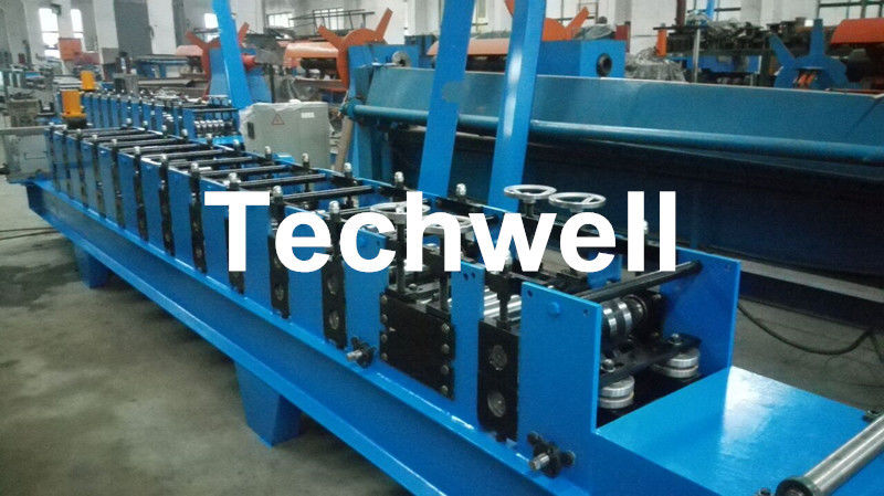 0-15m/min, das Geschwindigkeit, Abschnitt-Rolle der hohen Leistungsfähigkeits-C bildet Maschine mit hydraulischer Ausschnitt-Art bildet