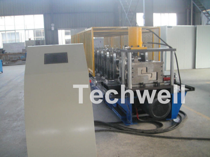 Hohe Produktivität Z formte die Rolle, die Maschine mit 0-15m/min bildet, welches die Geschwindigkeit bildet und führte Spalten-Maschinen-Struktur