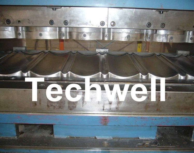 Färben Sie Metallüberzogene Dachplatte-Steinmaschine dauerhaft für hochwertige Gebäude Demostic