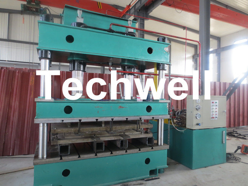 Automatischer bunter Stein beschichtete Dachplatte-Maschine unter Verwendung des Galvalume, galvanisierter Stahl