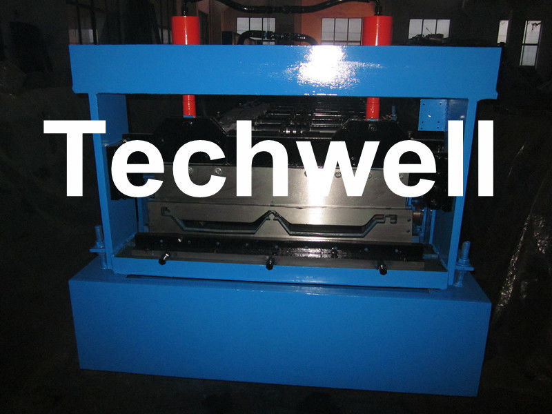 Farbstahlstehfalz-Dach-Rolle, die Maschine für Stehfalz-Dach-Platten bildet