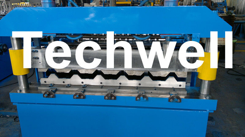 Metalldeckungs-Blatt-Rolle, welche die Maschine, das Blatt überdachend bildet, das Maschine mit 20 Formstationen herstellt