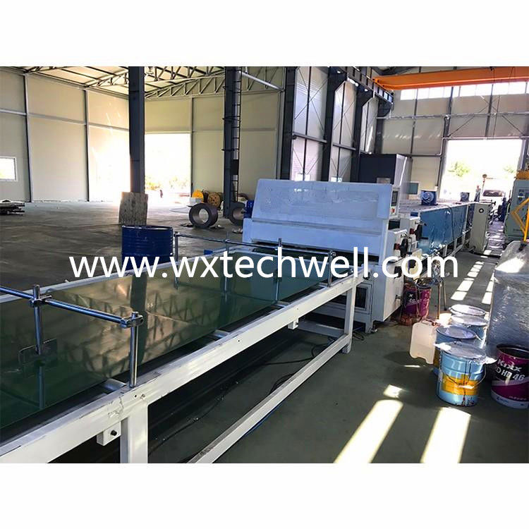 16 x 380mm PU schäumen die Isolierdekorative Wand-außenrolle, die Maschine bildet