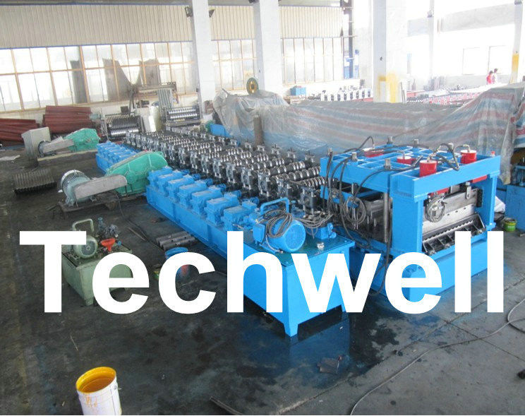 Galvanisierte Stahlsilo gewellte Rolle, die Maschine mit 18 Formstationen bildet