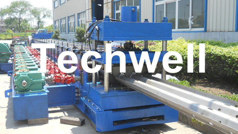 2 - 4mm Kardanring-Getriebe-Antriebs-Landstraßen-Leitschienen-Rolle, die Maschine mit 7 Rollen planieren TW-W312 bildet