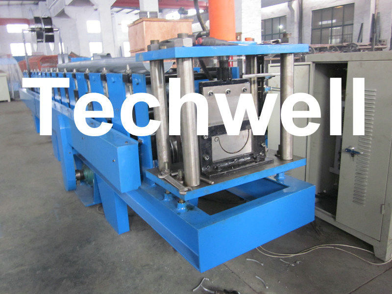 Hydraulische Decoiler halbrunde Gosse Manaul, die Maschine für 0.4-0.8mm Stärke-Blatt bildet